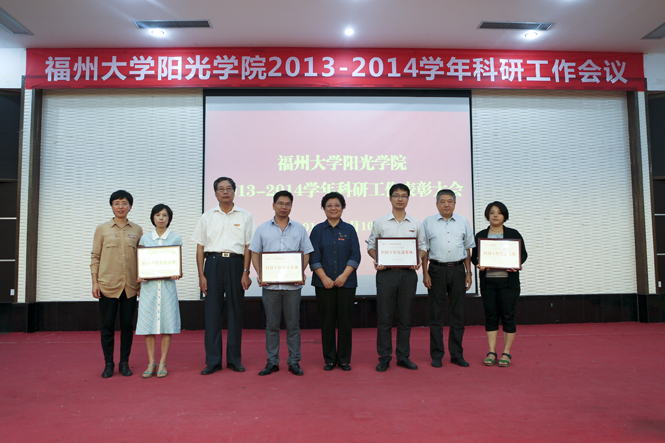 xc14101303.jpg